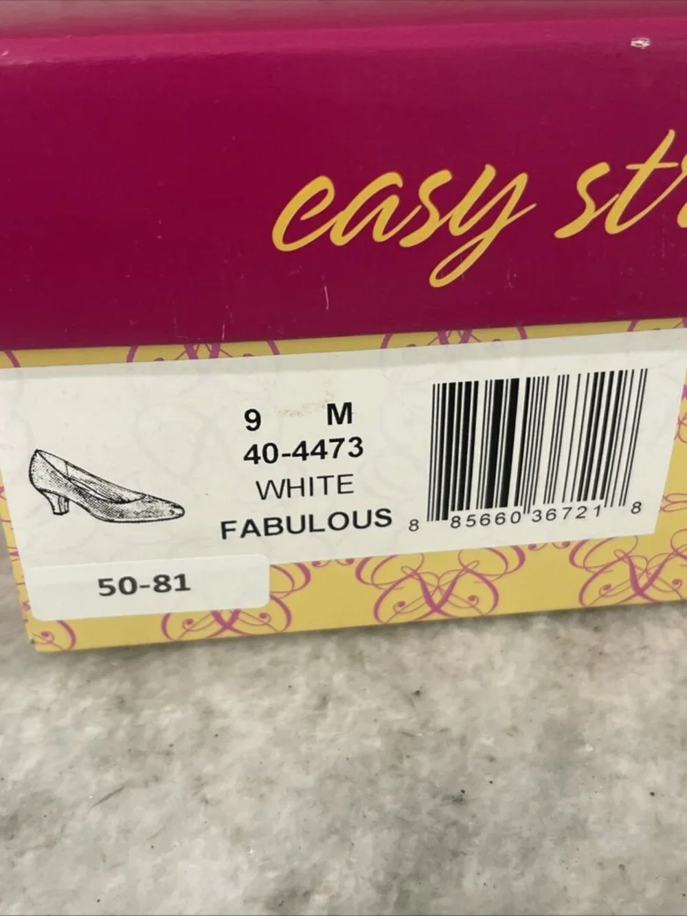 Easy Street White Pumps Womens Size 9 New with Box Fabulous Kitten Heel - Picture 6 of 7
